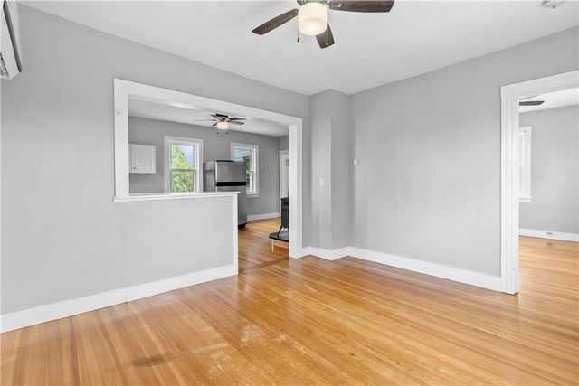 291 Maple Avenue 2, Barrington, RI 02806