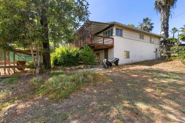 9361 Hollyhock Rd, Spring Valley, CA 91977