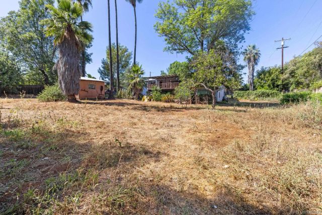 9361 Hollyhock Rd, Spring Valley, CA 91977