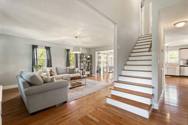 185 Pine Mountain Estates Road, Pineville, KY 40977