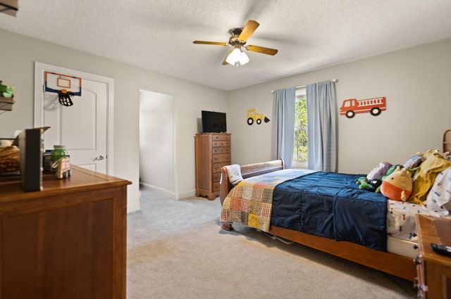 185 Pine Mountain Estates Road, Pineville, KY 40977