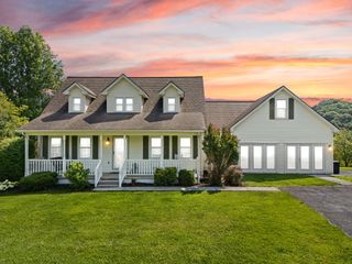 185 Pine Mountain Estates Road, Pineville, KY 40977