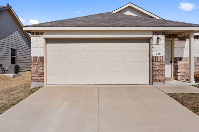 236 Anvil Drive, Fort Worth, TX 76052