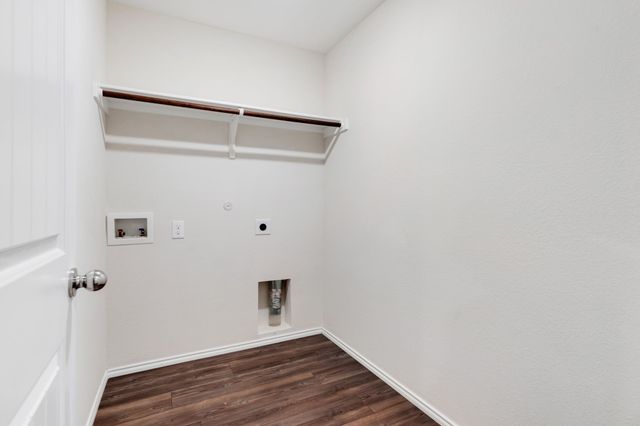 236 Anvil Drive, Fort Worth, TX 76052