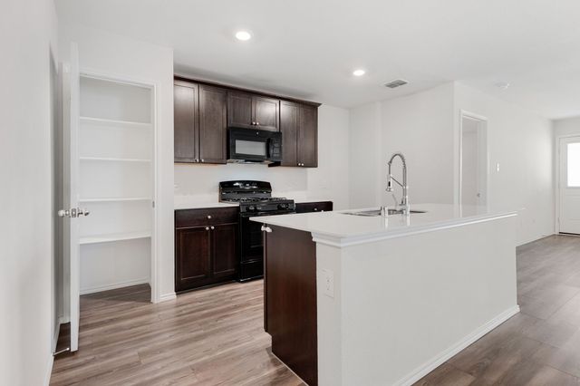 236 Anvil Drive, Fort Worth, TX 76052