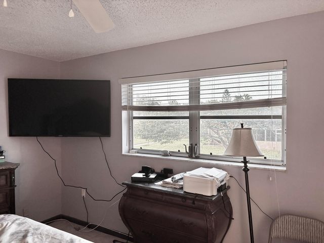 160 PLYMOUTH V, West Palm Beach, FL 33417