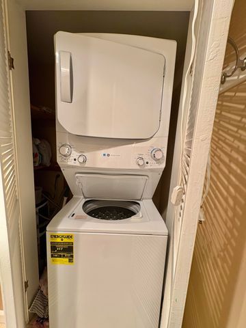 160 PLYMOUTH V, West Palm Beach, FL 33417