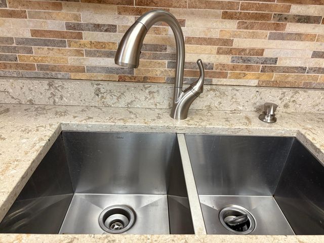 160 PLYMOUTH V, West Palm Beach, FL 33417