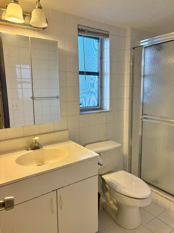 160 PLYMOUTH V, West Palm Beach, FL 33417