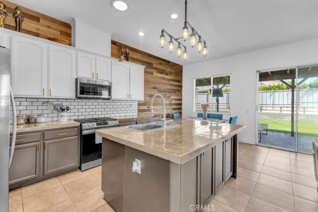 13384 Mountain Top Court, Desert Hot Springs, CA 92240