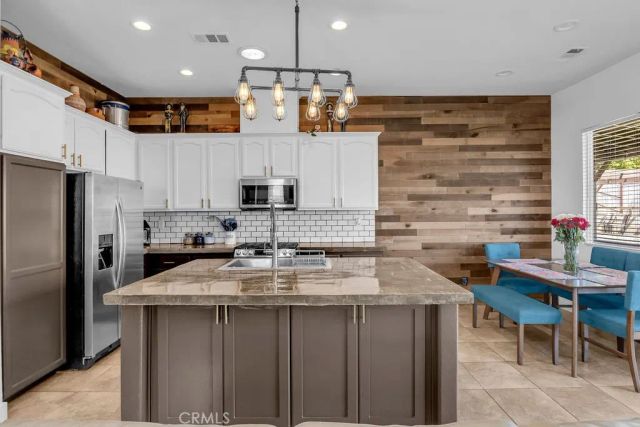 13384 Mountain Top Court, Desert Hot Springs, CA 92240