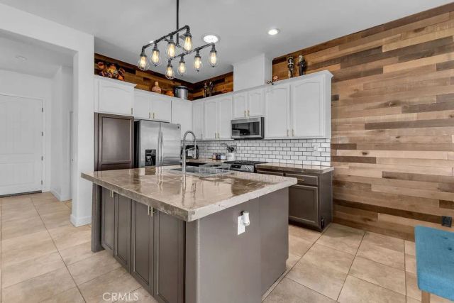 13384 Mountain Top Court, Desert Hot Springs, CA 92240