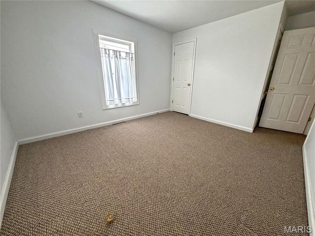 1018 Frick Avenue, Warrenton, MO 63383