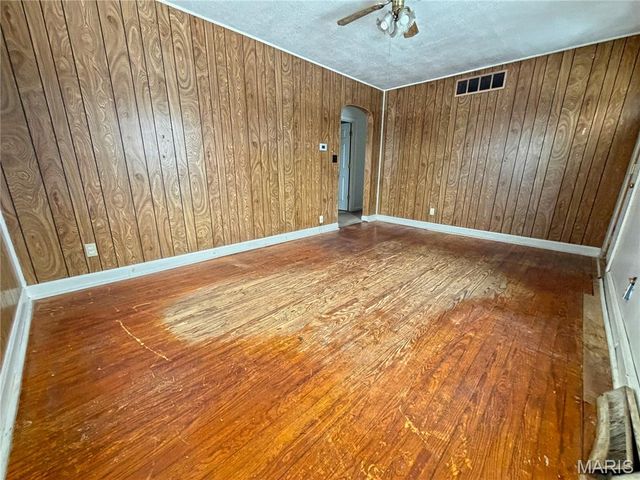 1018 Frick Avenue, Warrenton, MO 63383