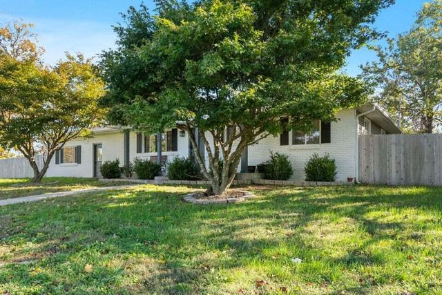 612 Spring Creek Road, Clever, MO 65631