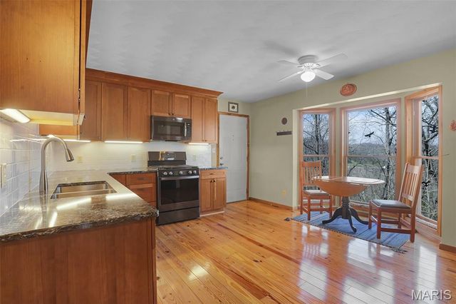 2160 Apache Trail, Pacific, MO 63069