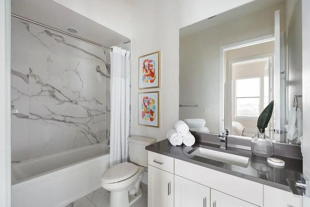 1508 Blodgett Street 501, Houston, TX 77004