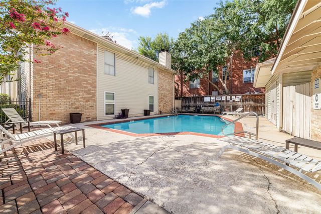 2300 Augusta Drive 24, Houston, TX 77057