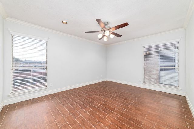 2300 Augusta Drive 24, Houston, TX 77057