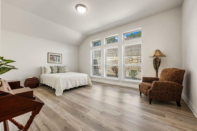 128 Saturnia DR, Georgetown, TX 78628
