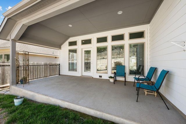 128 Saturnia DR, Georgetown, TX 78628
