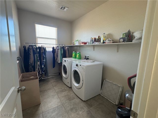 933 Kimbark Avenue, Las Vegas, NV 89148