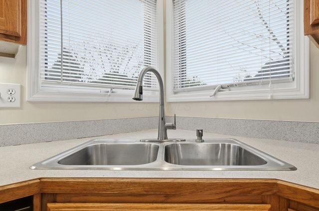 6827 Nolon Court, Dublin, OH 43017