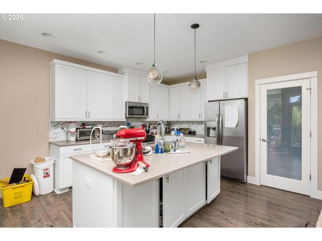 5236 Se HENDERSON St, Portland, OR 97206