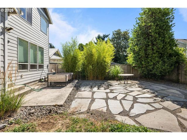 5236 Se HENDERSON St, Portland, OR 97206