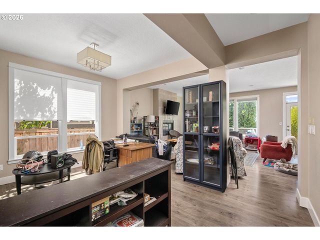 5236 Se HENDERSON St, Portland, OR 97206