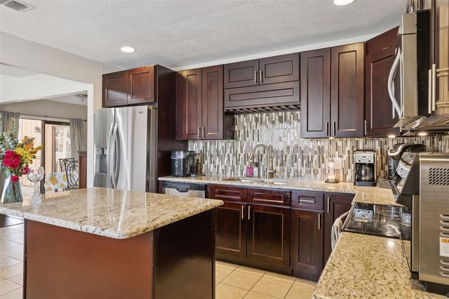 371 PINESONG DRIVE 371, Casselberry, FL 32707