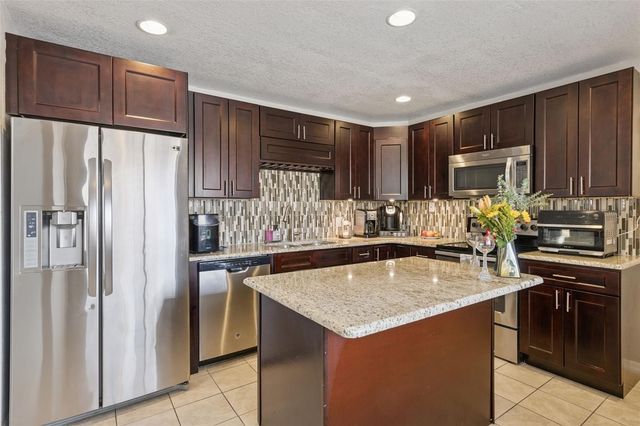 371 PINESONG DRIVE 371, Casselberry, FL 32707