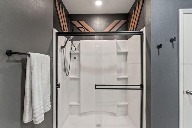 6561 SEAWAY DRIVE, Brooksville, FL 34604