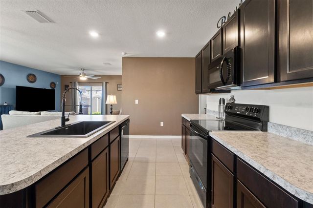 6561 SEAWAY DRIVE, Brooksville, FL 34604