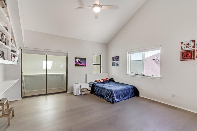 5606 Sedgefield DR, Austin, TX 78746