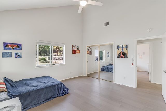 5606 Sedgefield DR, Austin, TX 78746