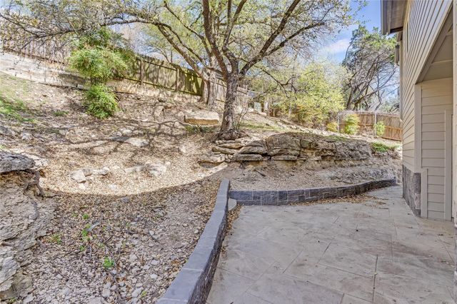 5606 Sedgefield DR, Austin, TX 78746