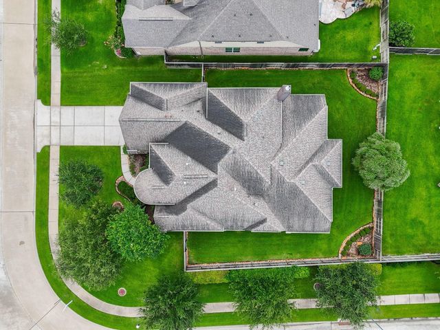 13515 Ambler Springs Drive, Tomball, TX 77377