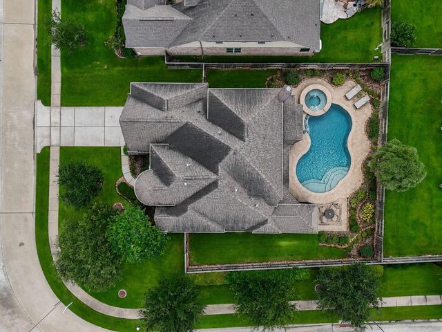 13515 Ambler Springs Drive, Tomball, TX 77377