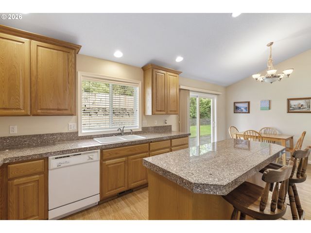 3100 KNOLL Dr, Newberg, OR 97132
