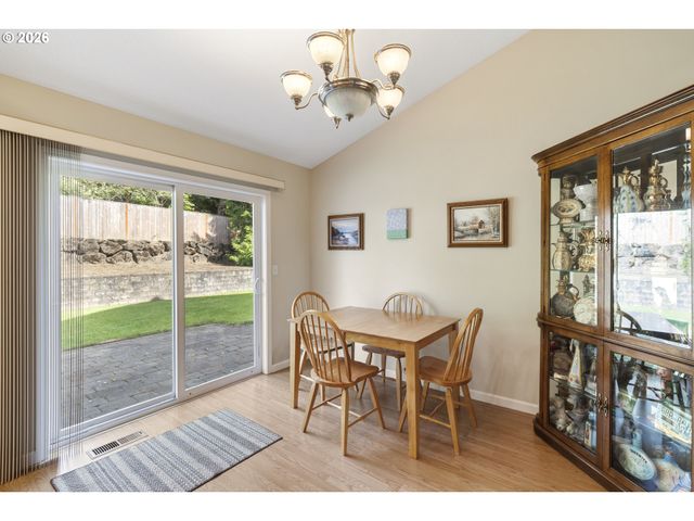 3100 KNOLL Dr, Newberg, OR 97132
