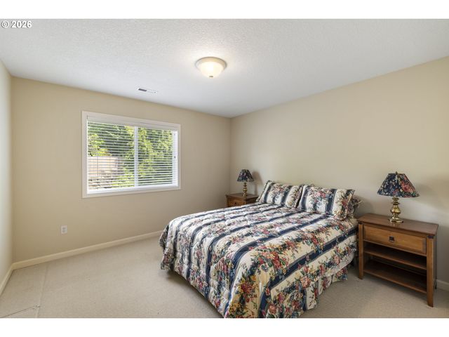 3100 KNOLL Dr, Newberg, OR 97132