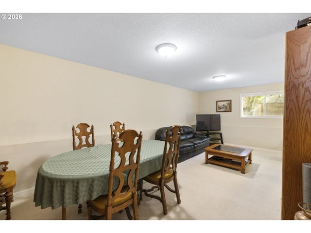 3100 KNOLL Dr, Newberg, OR 97132