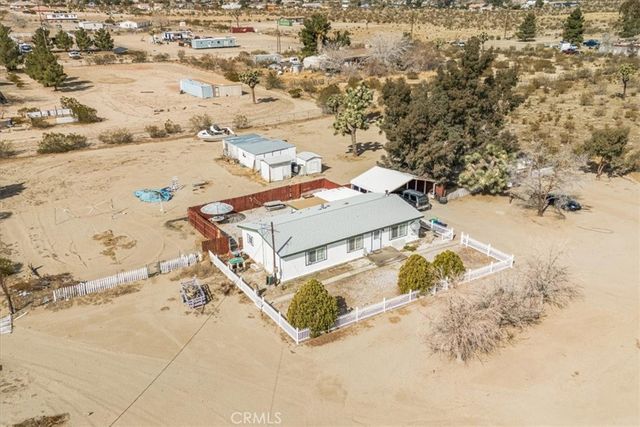 13378 Paramount Road, Phelan, CA 92371