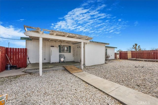 13378 Paramount Road, Phelan, CA 92371