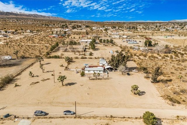 13378 Paramount Road, Phelan, CA 92371