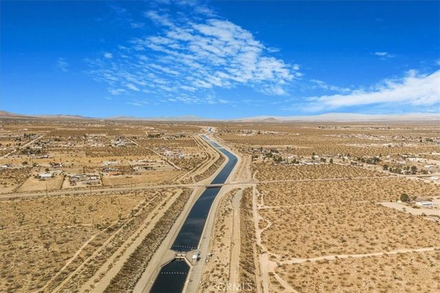 13378 Paramount Road, Phelan, CA 92371