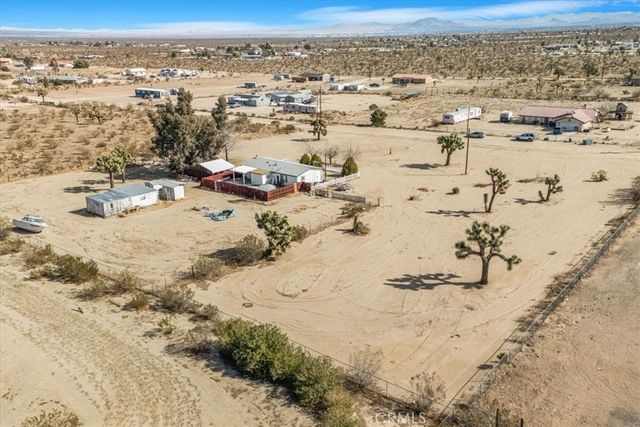 13378 Paramount Road, Phelan, CA 92371