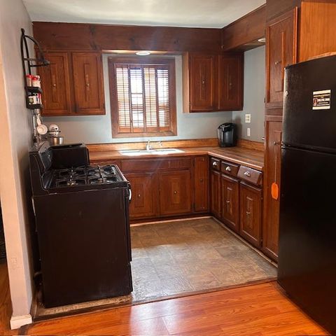 1439 Melrose Ave, Modesto, CA 95350