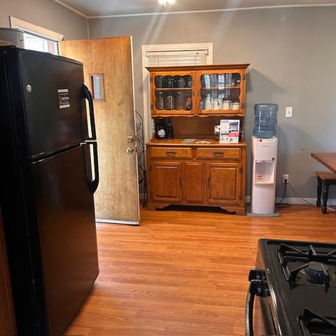 1439 Melrose Ave, Modesto, CA 95350